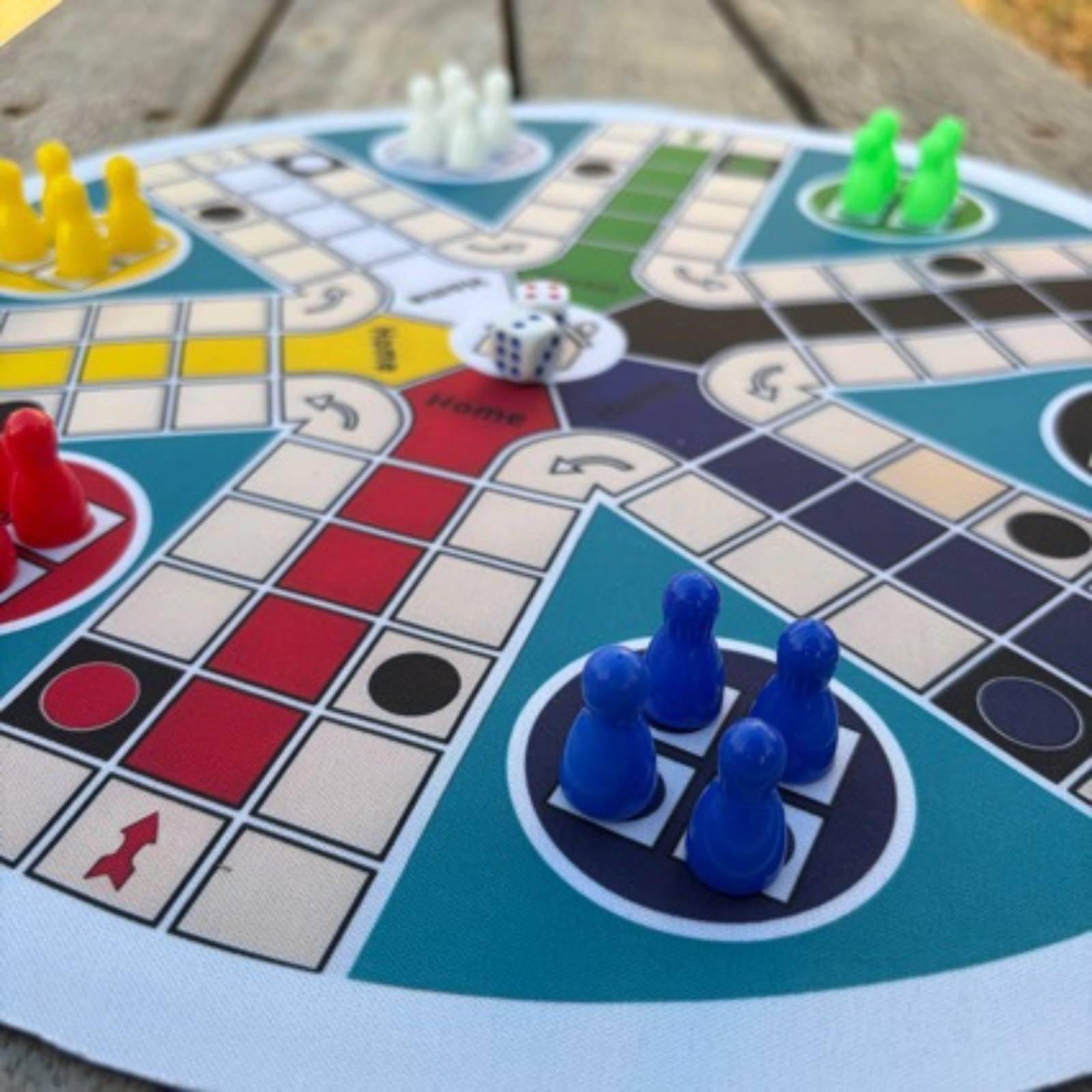 Board Game Fun - Schachspiel-Gummimatte Tragbares Brettspiel-Tischzubehör für Spaßige Familienspiele